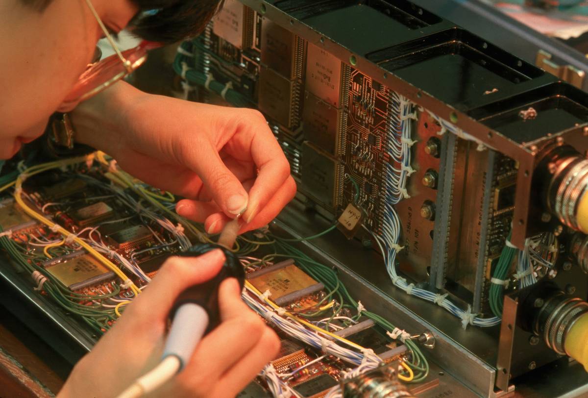 Why Your Embedded Systems Design and Development Projects Keep Crashing (And How to Fix Them)